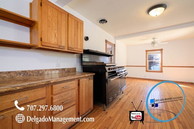 Building Photo - Spectaular Benicia 3 bedroom home