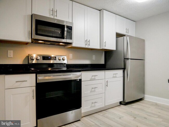 Building Photo - 13493 Demetrias Way