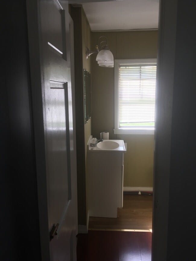 Building Photo - 8427 Stemley Bridge Rd