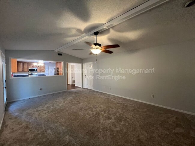 Building Photo - 6004 Players Pl