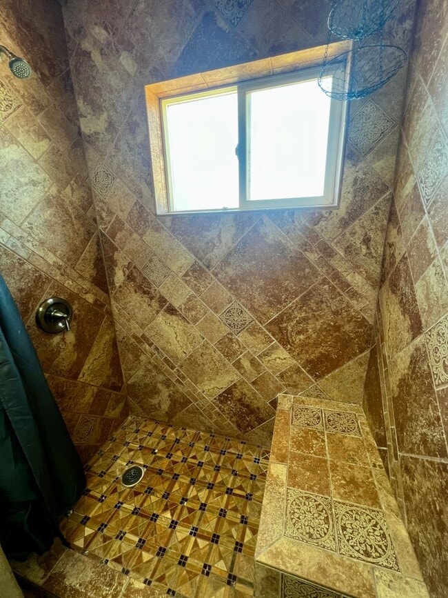 Building Photo - Charming 3-Bedroom Home for Rent in Lander...