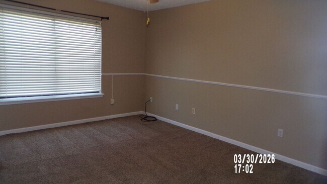 Building Photo - Great home close to Shopping, Hospital, Ft SIll