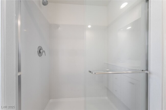 Building Photo - 3734 Battipaglia Ave