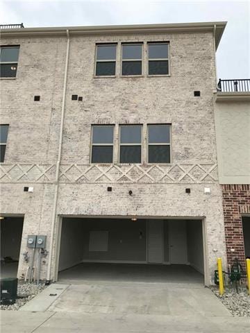 Building Photo - 6031 Page St