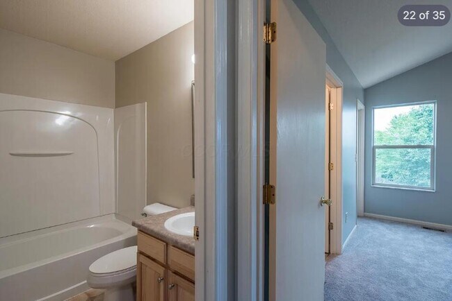 Building Photo - 5499 Glenchester Dr