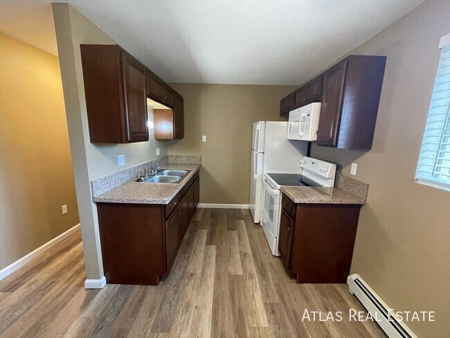 Building Photo - 12111 W Nevada Dr