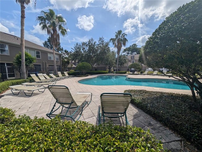 Building Photo - 4210 Bismarck Palm Dr