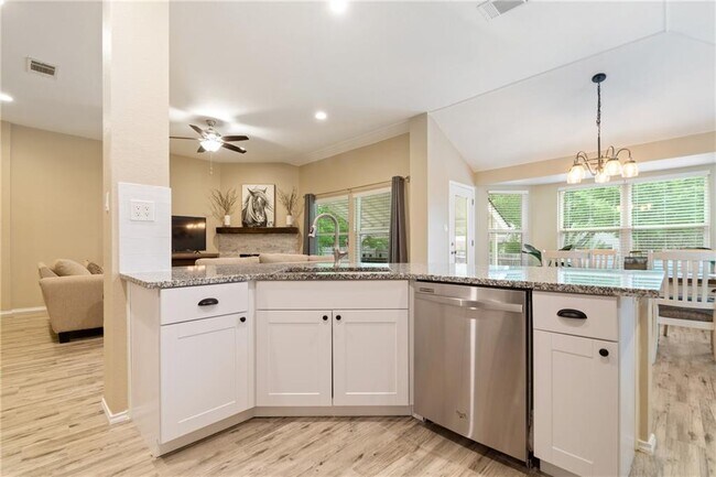 Building Photo - 16708 Chamonix Terrace