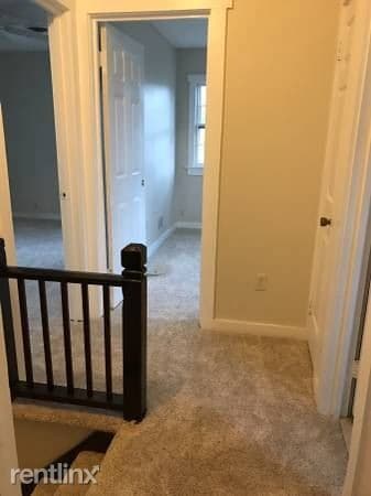 Building Photo - 4 br, 2.5 bath House - 4808 Valencia Ct