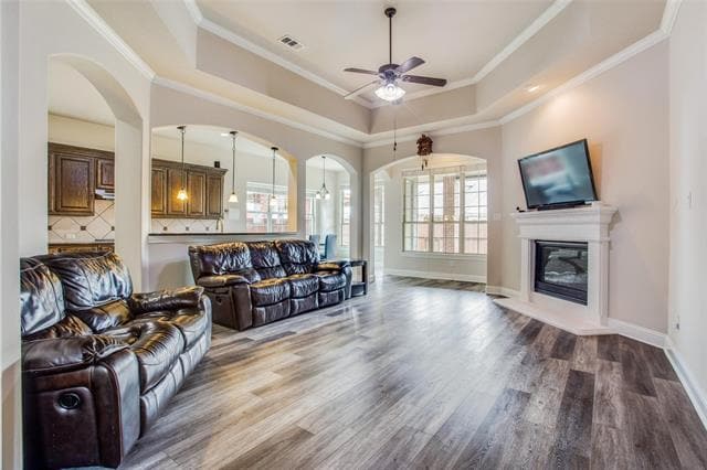 Building Photo - 216 Florence Dr