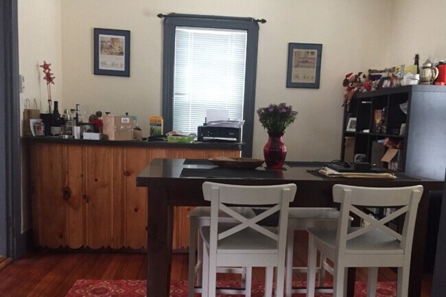 Dining room - 28 Clayton Ave