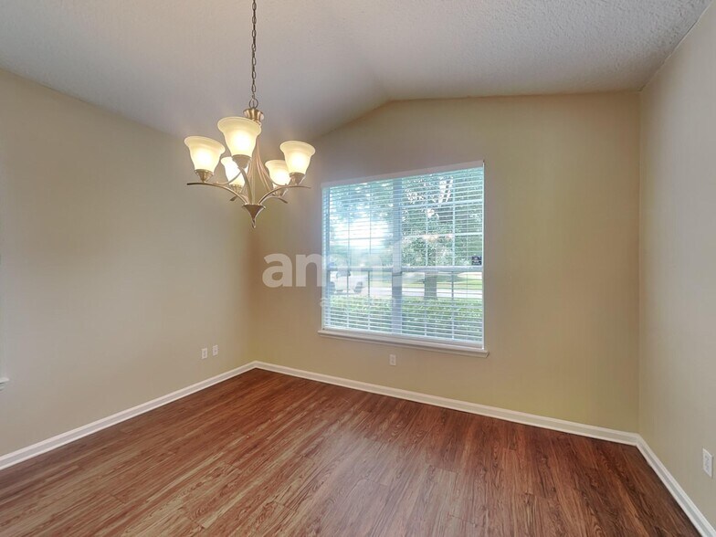 Building Photo - 3028 Atherley Rd