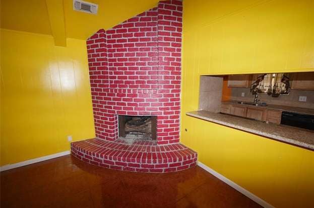 Building Photo - 12314 Plumpoint Dr