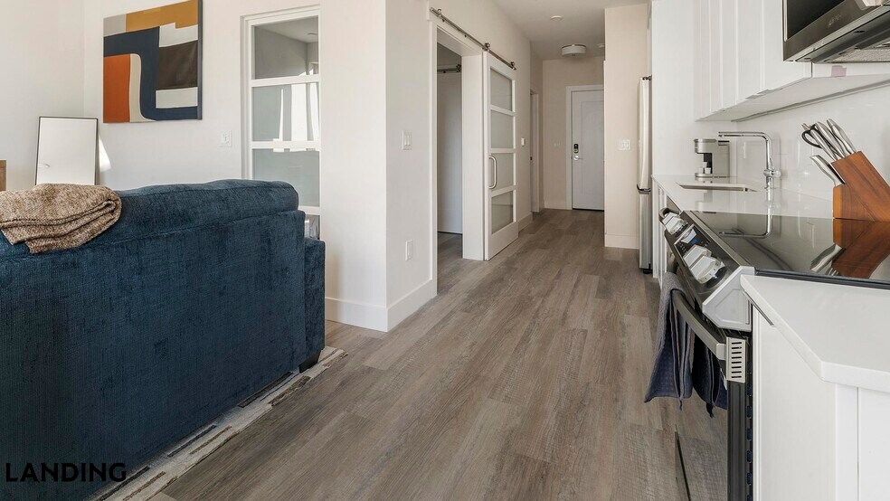 Building Photo - 2005 11th St NW