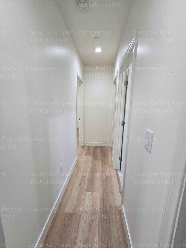 Building Photo - Newly constructed 3 bedroom/ 2 bathroom **...