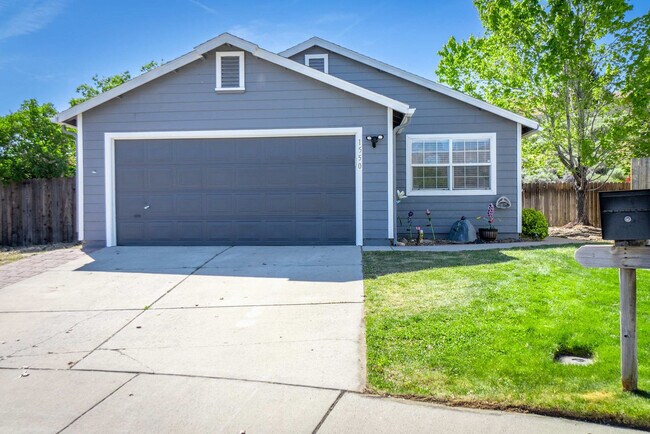 Building Photo - 1550 Carousel Ct