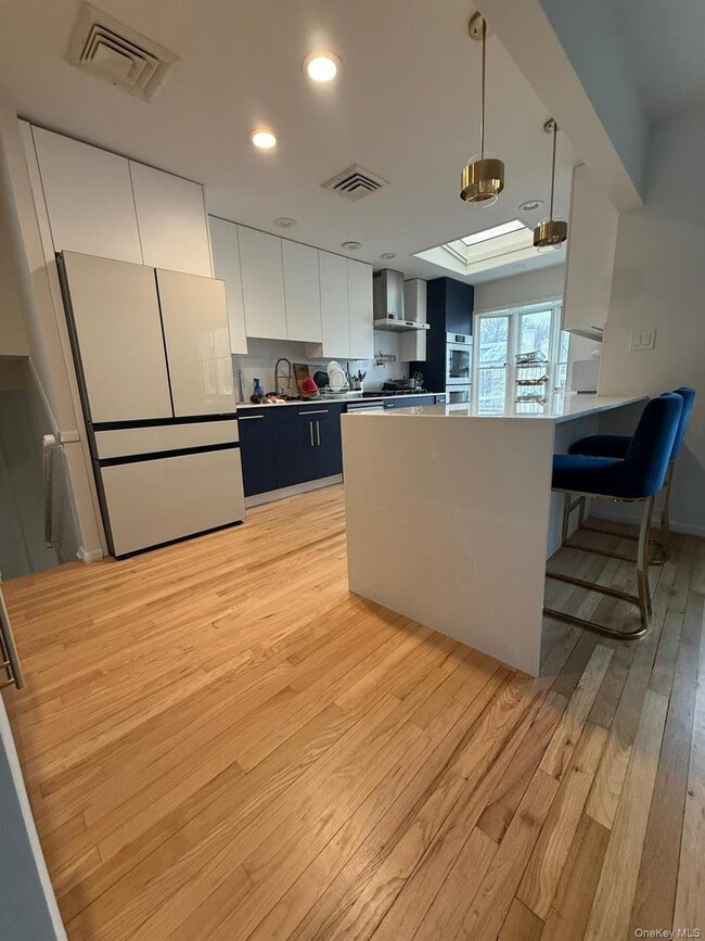 Building Photo - 23 Geoffrey Ln