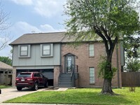 Building Photo - 12219 Taylors Crossing Dr