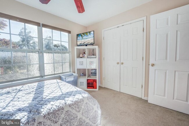 Building Photo - 15575 Catamaran Ct