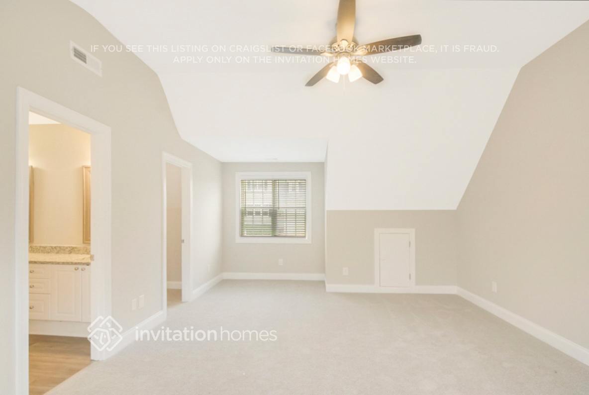 Building Photo - 460 Texanna Way
