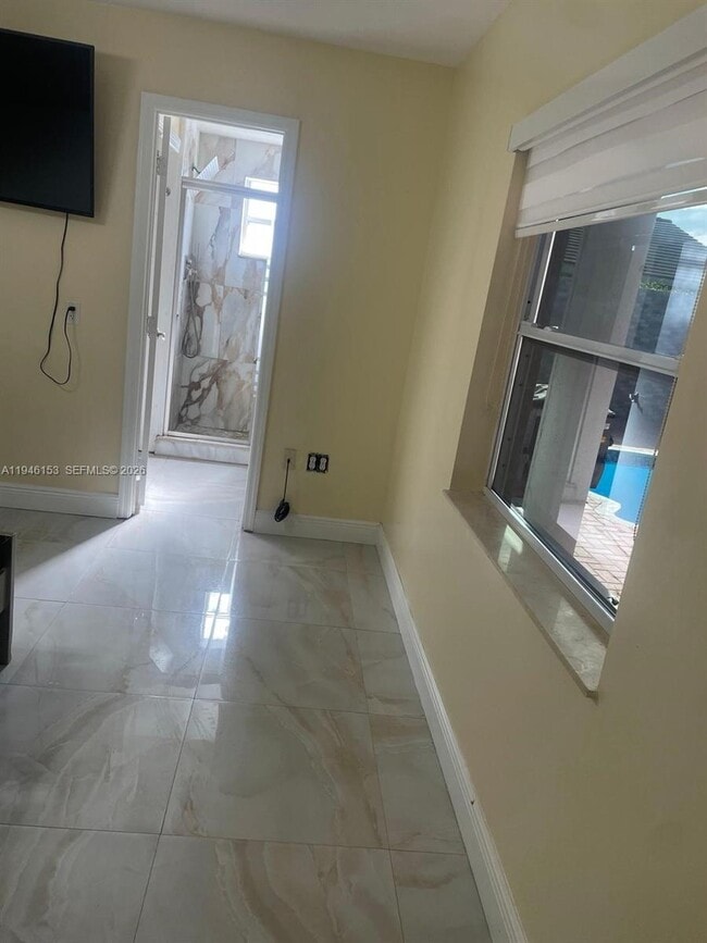 Building Photo - 14562 SW 172nd Ln