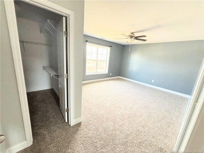 Building Photo - 951 Ronald Reagan Drive