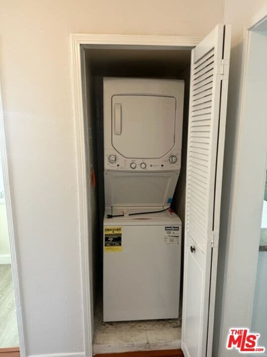 Building Photo - 1708 S Crescent Heights Blvd