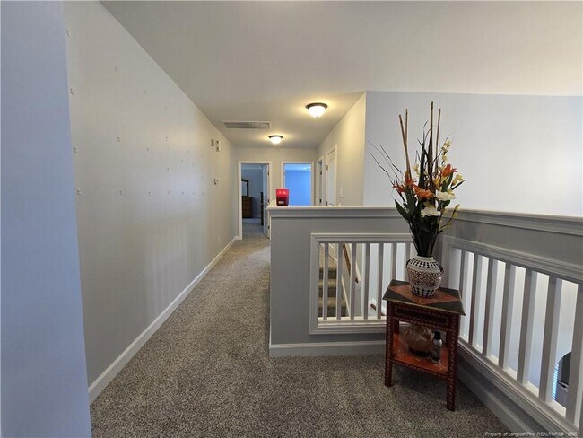 Building Photo - 410 Sedgefield Dr