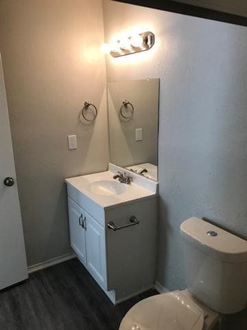 Building Photo - 437 Meadow St