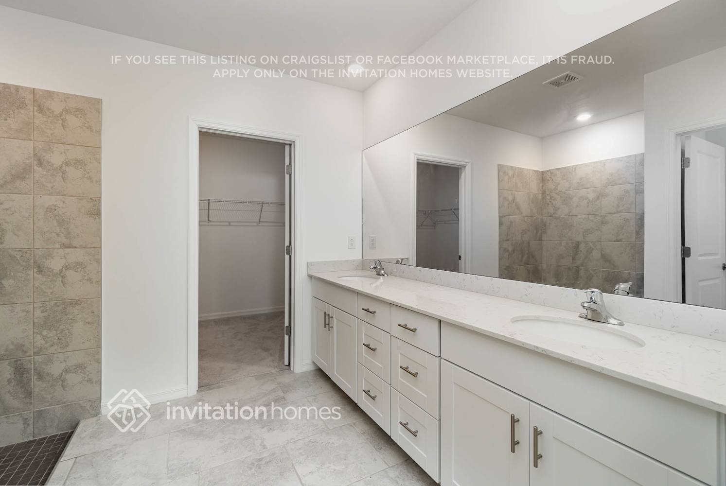 Building Photo - 4271 Palatina Way