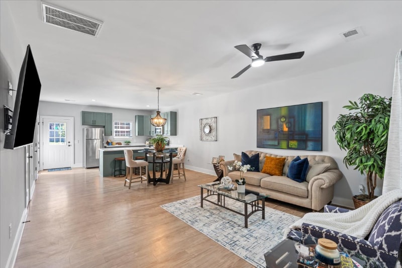 Building Photo - 191 Freeze Ave NW