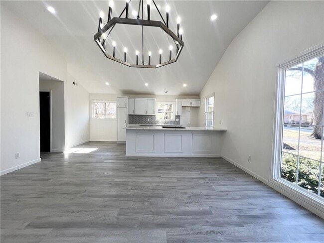 Building Photo - 7139 Conser