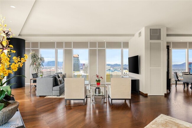 Building Photo - 3750 S Las Vegas Blvd