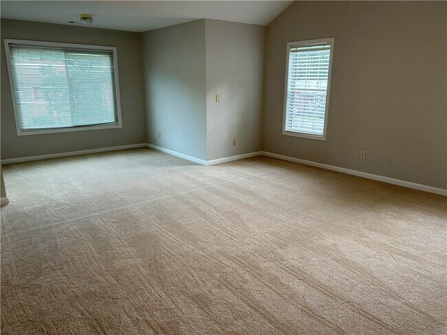 Building Photo - 1551 Swan Valley Ct