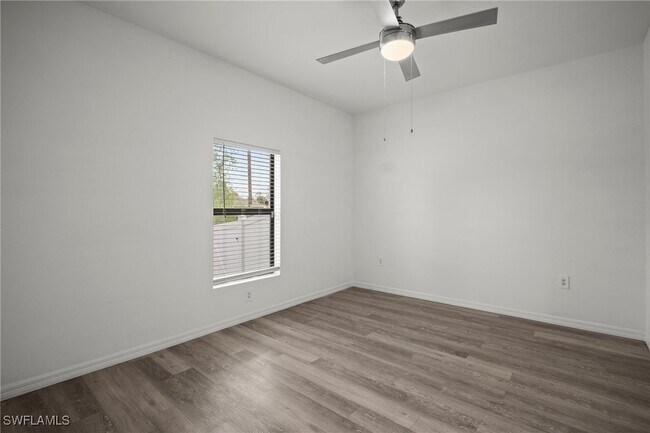 Building Photo - 4716 29th St SW
