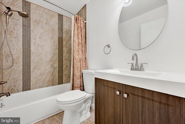 Building Photo - 1508 Lochaber Ct