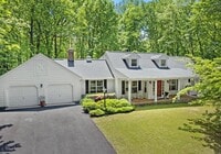 Building Photo - 7140 Persimmon Ln