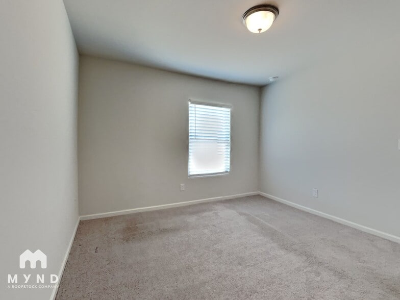 Building Photo - 254 S Picacho Heights Rd