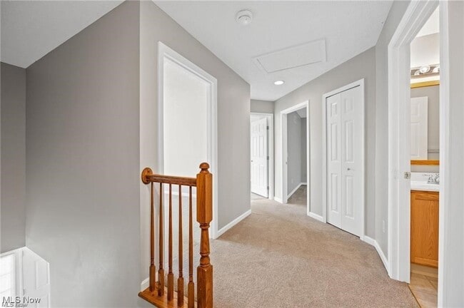 Building Photo - 7419 Meadow Brooke Way
