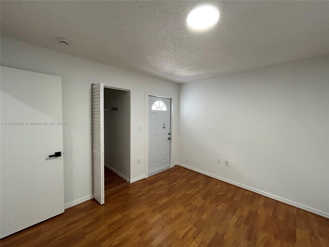 Building Photo - 8725 SW 158th Pl