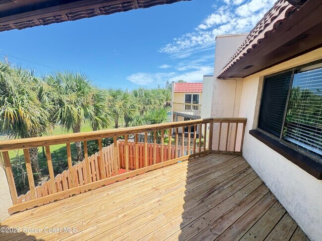 Building Photo - 8787 Live Oak Ct