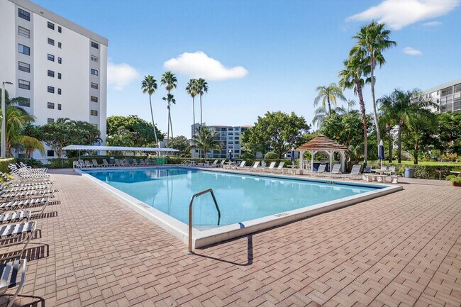 Building Photo - 2217 Cypress Island Dr