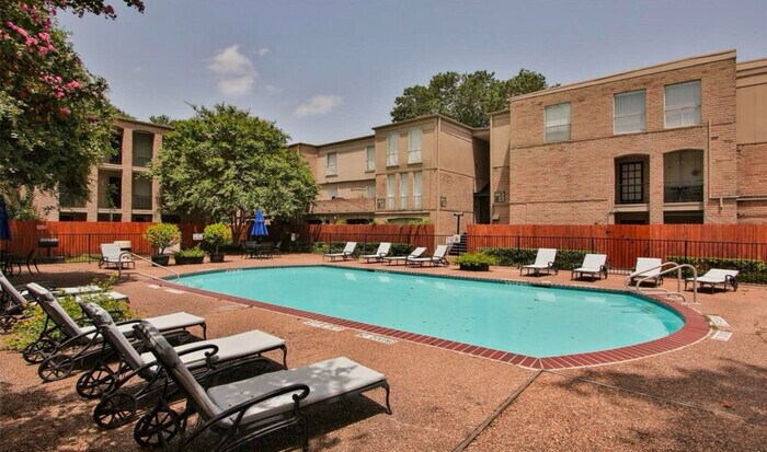 Building Photo - 4641 Wild Indigo St
