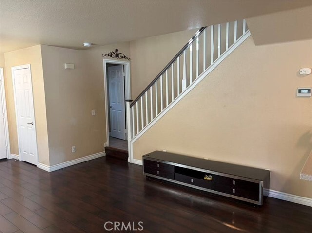 Building Photo - 11090 Mountain View Dr