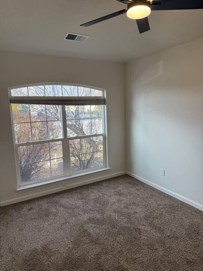 Building Photo - 5663 Bald Eagle Rd NW