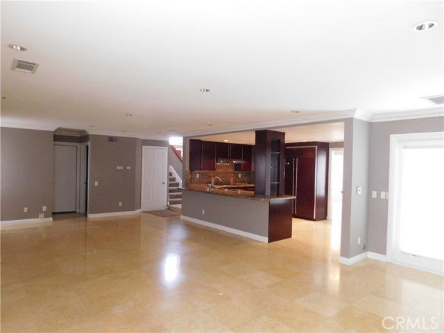 Building Photo - 12854 Arabella St