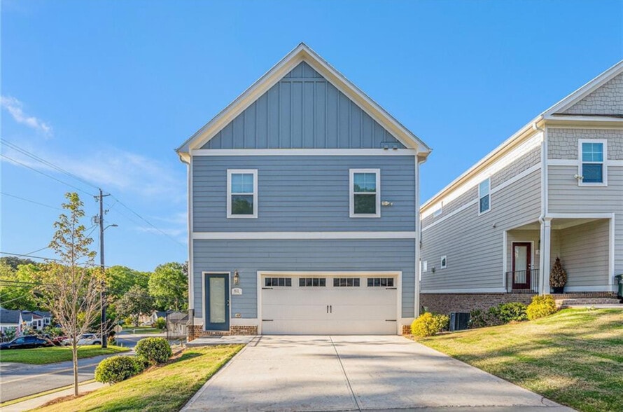 Building Photo - 811 Corsiglia Farm