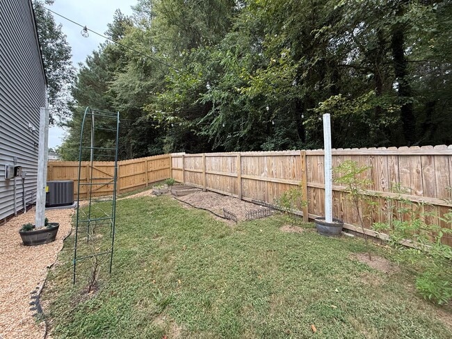 Building Photo - Newly Remodeled 4BD, 2.5BA Raleigh Home wi...