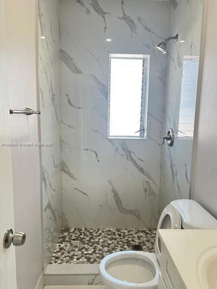 Building Photo - 922 NW 2nd St