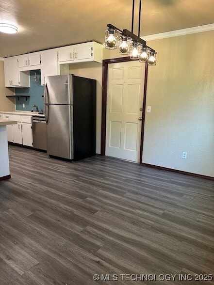 Building Photo - 21 Stagecoach Dr